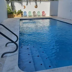 Sea Breeze Vacation Ll En Mar Apartment San Juan